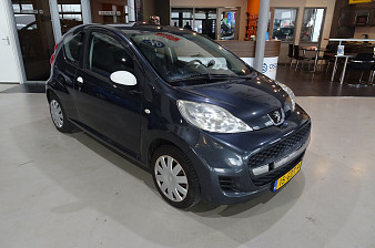 Peugeot 107 1.0-12V Car Play / Navi / Carkit / El. Ramen