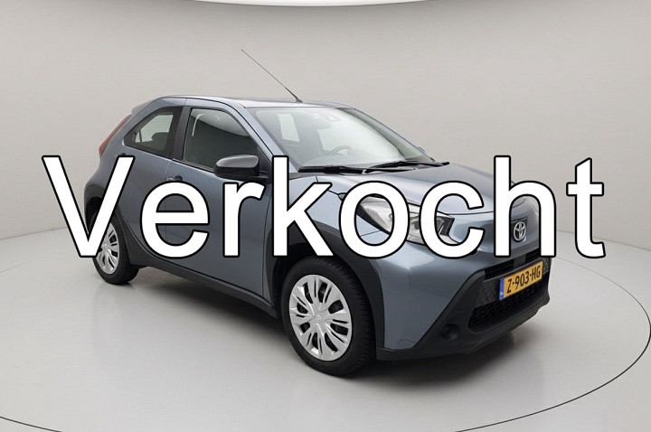 Toyota Aygo X 1.0 VVT-i MT Play Camera/ Adapt. cruiscontr./ Multimedia
